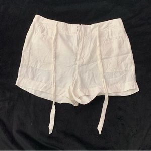 Cremieux White Tie-front Linen Shorts - Medium